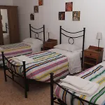 B&B A Room For Holiday