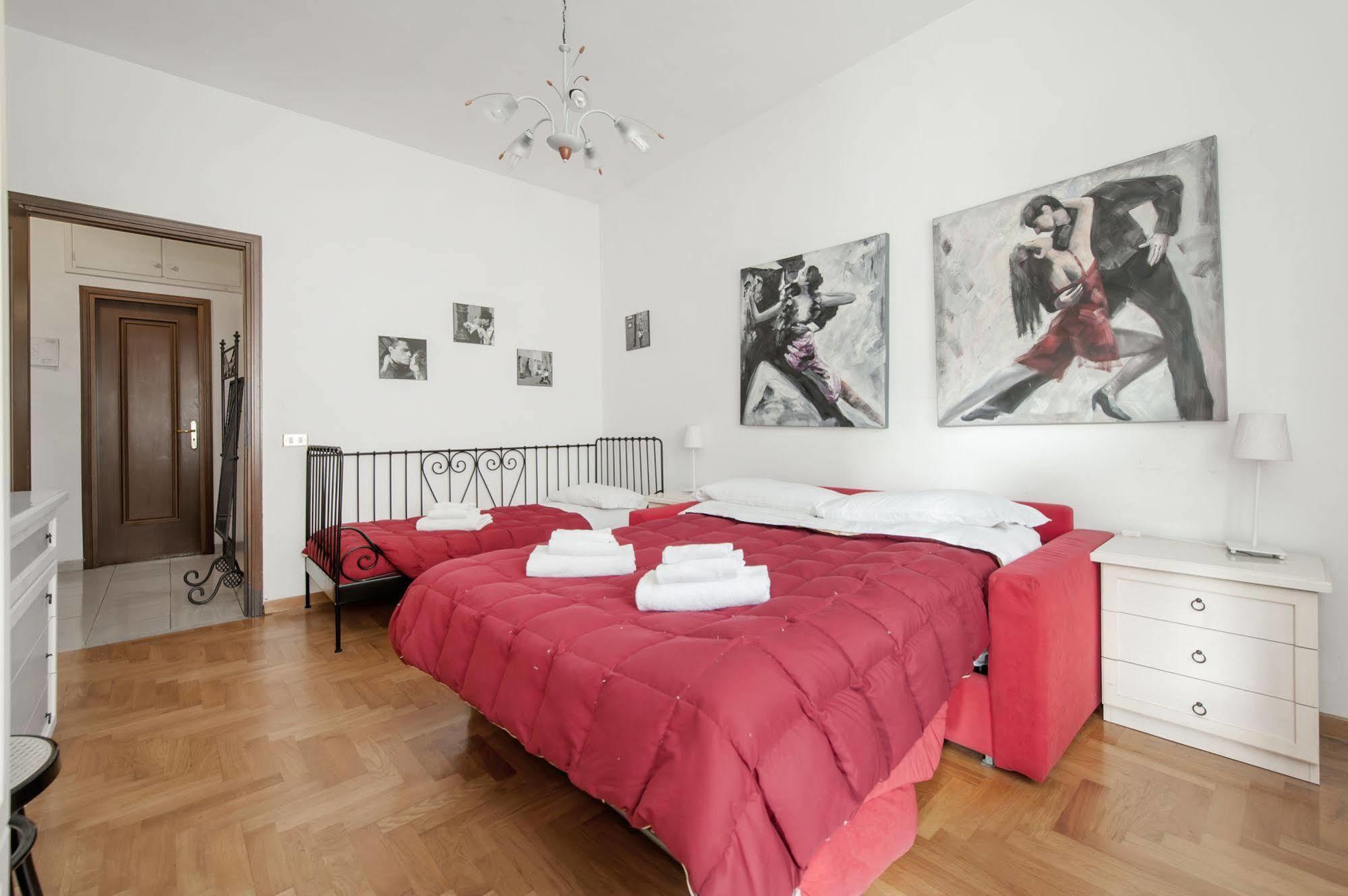 A For Bed & Breakfast