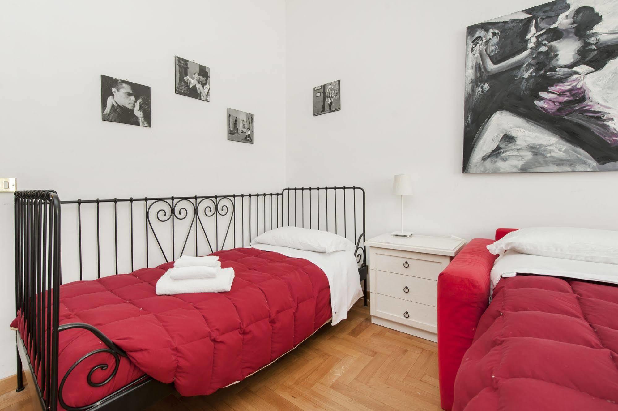 Bed & Breakfast A For 2*